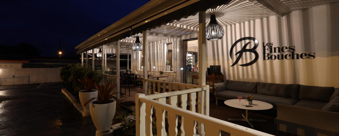 Réserver restaurant Fort de France || Les Fines Bouches, restaurant au cœur de Fort de France